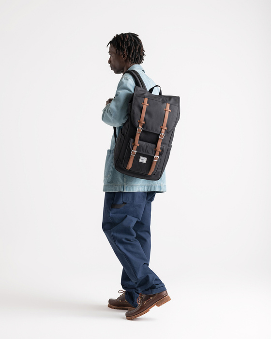 Batoh Herschel Little America 30L černo-hnědý, fotografie 11