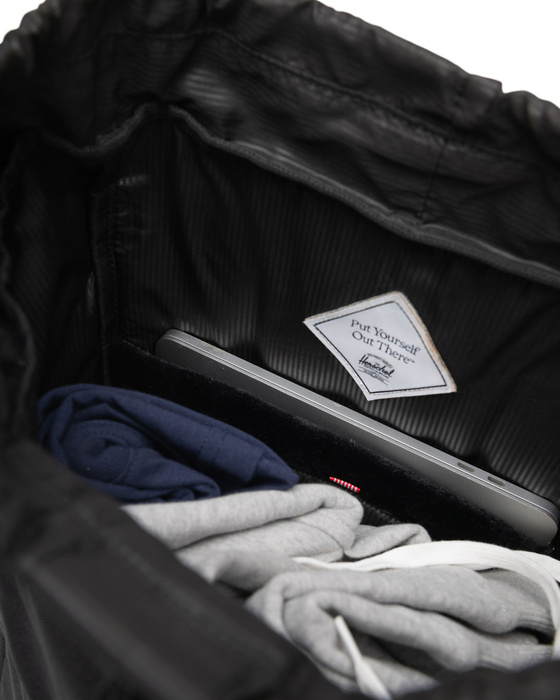 Batoh Herschel Retreat 23L – Raven, fotografie 9